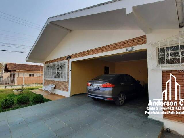#1600 - Casa para Venda em Poços de Caldas - MG