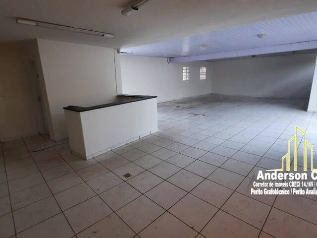 #2327 - Ponto Comercial para Locação em Poços de Caldas - MG