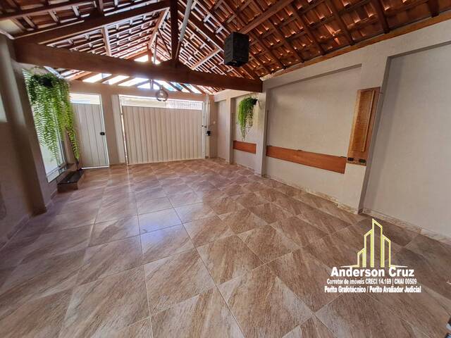 #2472 - Casa para Venda em Poços de Caldas - MG