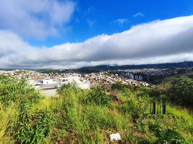 #2800 - Terreno para Venda em Poços de Caldas - MG