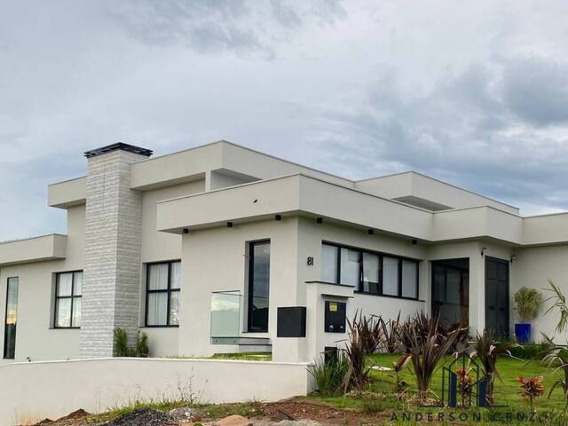 #3110 - Casa para Venda em Poços de Caldas - MG