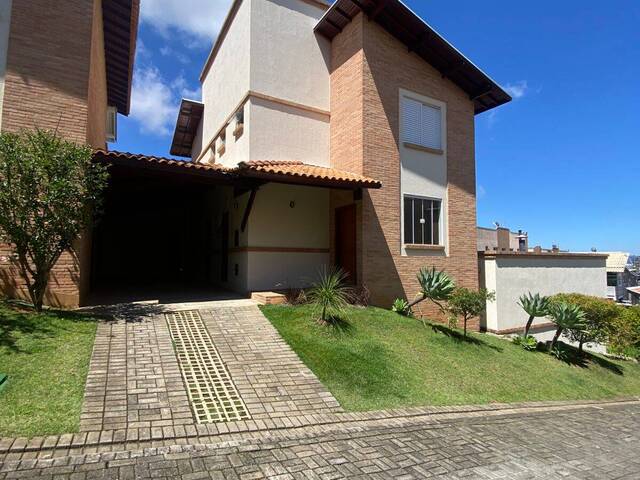 #3177 - Casa para Venda em Poços de Caldas - MG