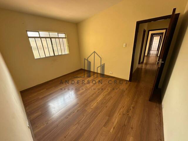 #3240 - Casa para Locação em Poços de Caldas - MG