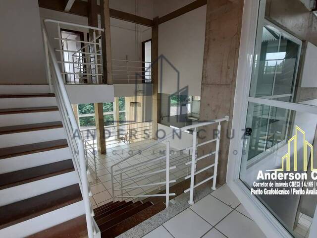Casa para Locação em Poços de Caldas - 2