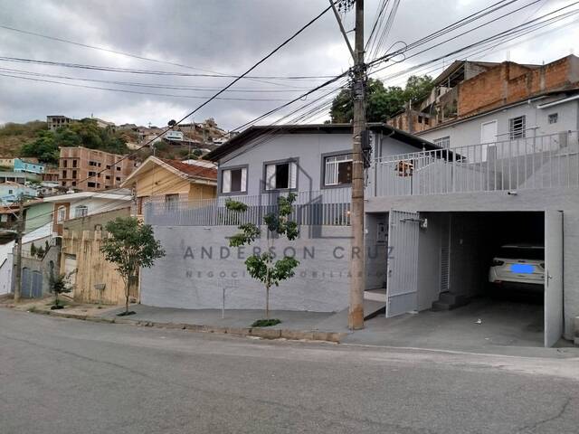 Casa para Venda em Poços de Caldas - 5