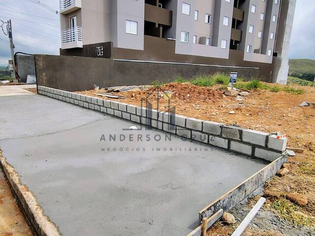 #3454 - Terreno para Venda em Poços de Caldas - MG