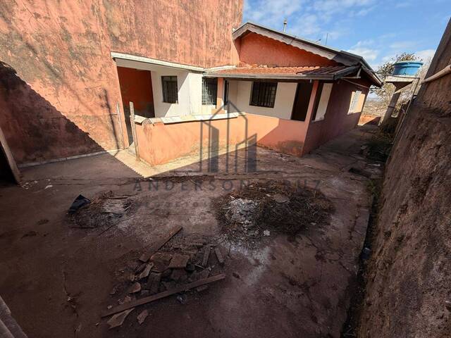 #3512 - Casa para Locação em Poços de Caldas - MG