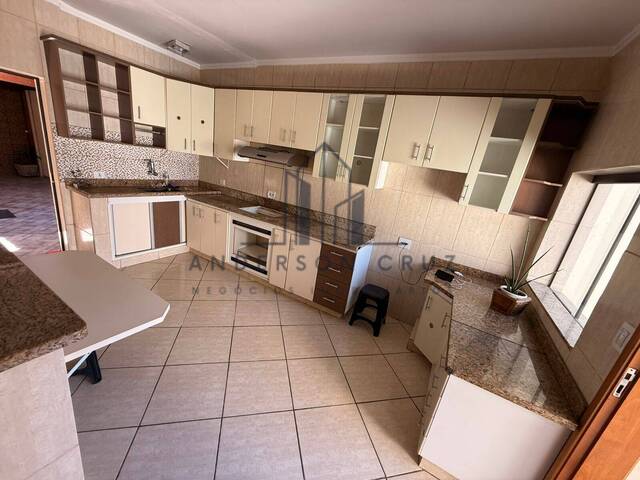 #3559 - Casa para Locação em Poços de Caldas - MG