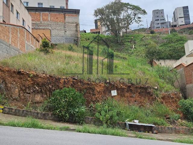 #3675 - Terreno para Venda em Poços de Caldas - MG
