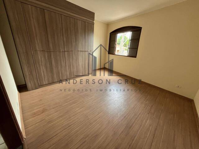Casa para Venda em Poços de Caldas - 5