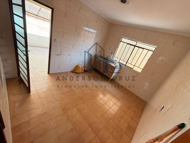 #3708 - Casa para Locação em Poços de Caldas - MG