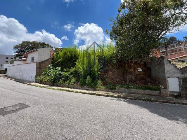 #3711 - Terreno para Venda em Poços de Caldas - MG