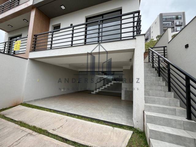 #3745 - Casa para Venda em Poços de Caldas - MG