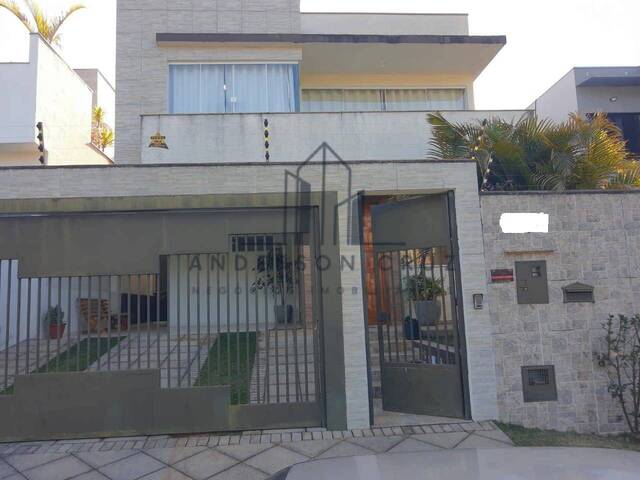 #3821 - Casa para Locação em Poços de Caldas - MG