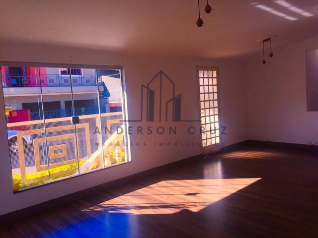 Casa para Venda em Divinolândia - 5