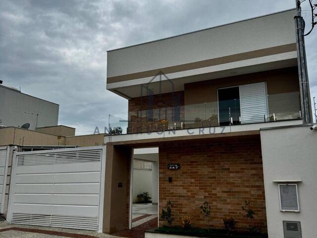 #3840 - Casa para Venda em Poços de Caldas - MG