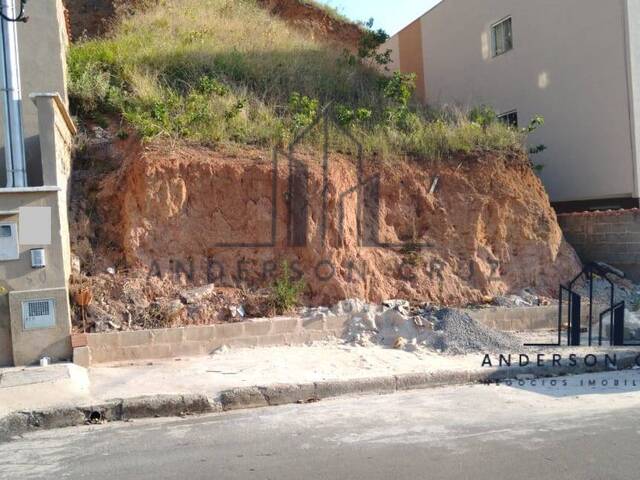 Venda em Jardim Vitoria - Poços de Caldas