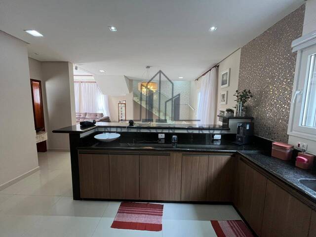 Casa para Venda em Poços de Caldas - 5
