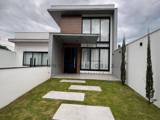 #3931 - Casa para Venda em Botelhos - MG