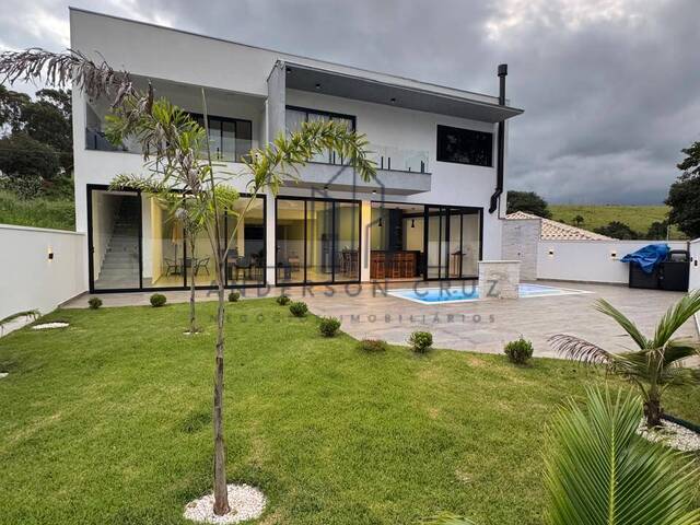 #3931 - Casa para Venda em Botelhos - MG