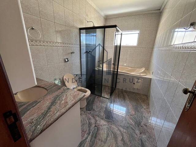 Casa para Venda em Poços de Caldas - 5