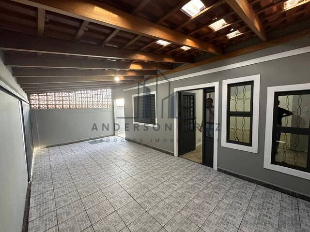 #4006 - Casa para Venda em Poços de Caldas - MG