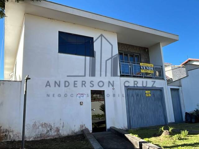 #3977 - Casa para Venda em Poços de Caldas - MG