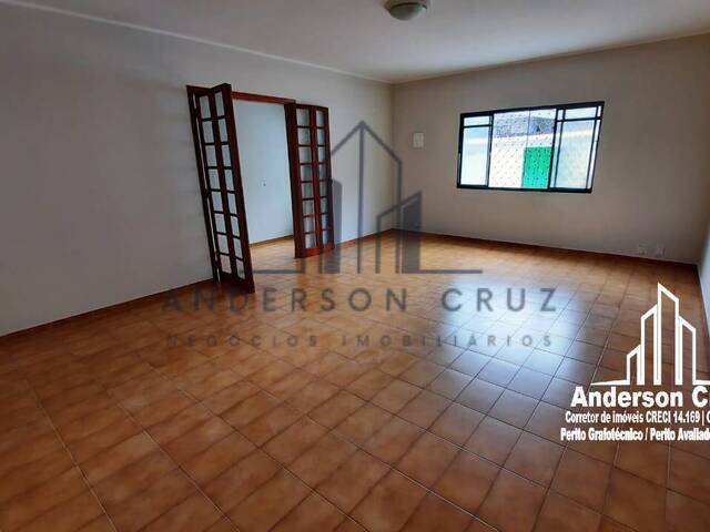 #4077 - Casa para Venda em Poços de Caldas - MG