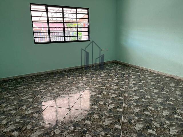 Casa para Venda em Poços de Caldas - 2